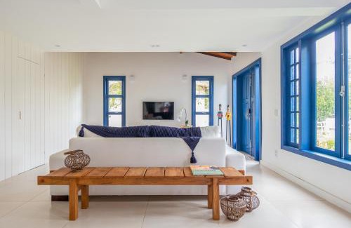 Praia Rasa Casa | 100 metros da PRAIA, com Piscina em Búzios