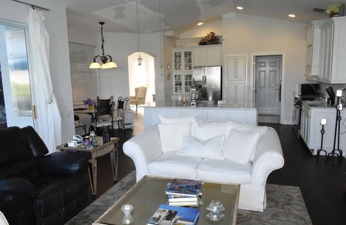 Gateway Casa | 100% Remodeled Minutes From Jet Blue Ball Park
