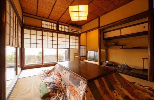 Kamininomiyacho Casa | 100 years old traditional Kyoto Machiya townhouse - K's Villa