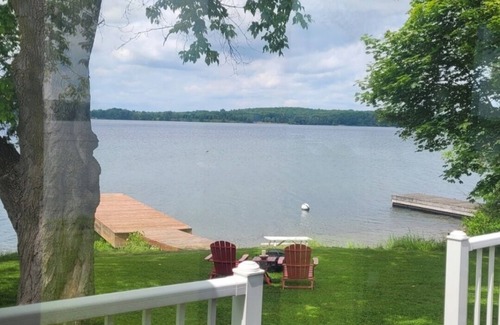 Kingston Cabaña | 1000 Islands River Retreat