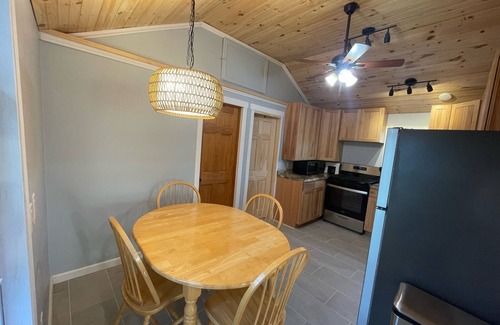 Fishers Landing Cabaña | 1000 Islands Waterfront Cottage