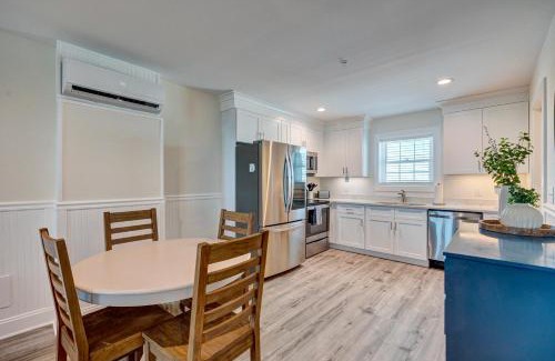 River District Apartamento | 1005 Queen Pet Friendly Suite, 1st Floor Surfside