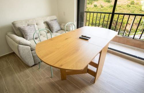 Floridablanca Apartamento | 1007 Nuevo Cerca Clinica Foscal & Ardila Lulle