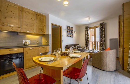 Les Brevieres Apartamento | 150m del centro estación, fitness, piscina, sauna, hammam, balcón, tv, 67m², Tignes