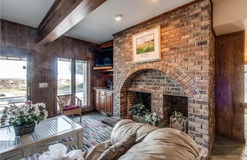 North Forest Beach Casa | 101 Dune Lane