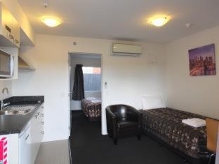 Upper Riccarton Hotel | 101 Stars Motel