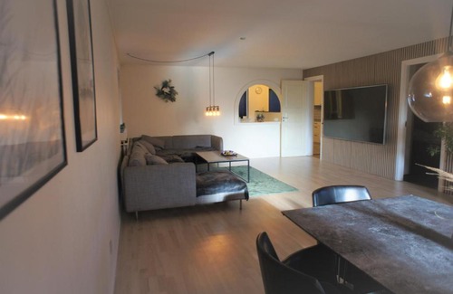 Esbjerg Villa | 102 Fyrrelunden (id. 083)