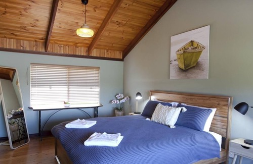 Ocean Beach Casa | 102 With a View: Inlet views, Adults retreat, WiFi, Pet Friendly