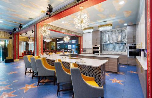 Loughman Casa | 1021 Fantasy