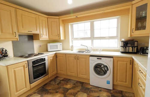 Ballycastle Cabaña | 103 GORTAMADDY DRIVE, pet friendly, with a garden in Ballycastle
