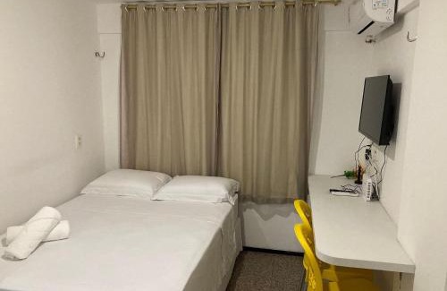 Praia de Iracema Apartamento | 104 Apart mobiliado vista mar Praia de Iracema