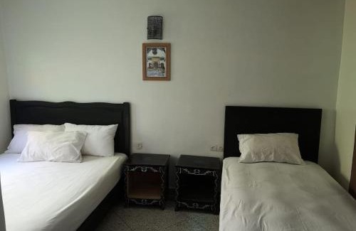 Quartier Al Adarissa Cama Y Desayuno | 105 Kasbah de Boujloud Fes Morocco.