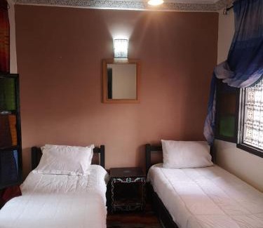 Quartier Al Adarissa Cama Y Desayuno | 105 Kasbah de Boujloud Fes Morocco.