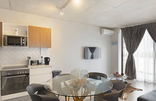 Ballito Apartamento | 105 on KOI - Dos Habitaciones Piso, Capacidad 4