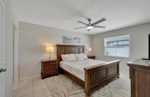Apollo Beach Casa | 1053 Apollo Beach Blvd Unit 5
