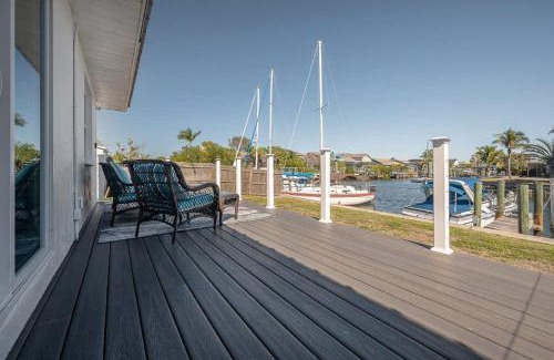Apollo Beach Casa | 1053 Apollo Beach Blvd Unit 6