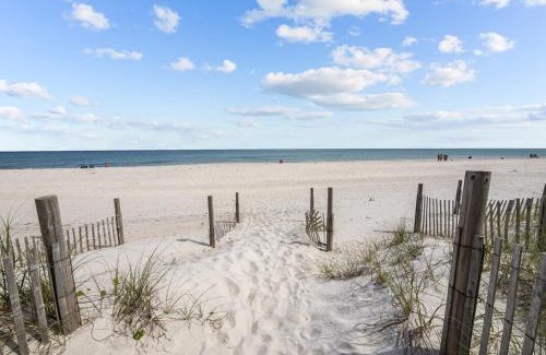 Surf City Casa | 106 Scotch Bonnet Dr