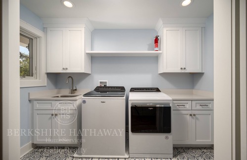 Lewes Casa | 106 W Cape Shores Drive - Spacious, luxury home with water views/elevator