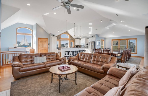 Whalehead Beach Casa | 10BR | Private Pool | Hot Tub | Elevator