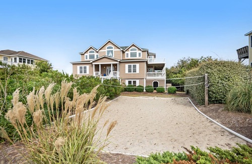 Whalehead Beach Casa | 10BR | Private Pool | Hot Tub | Elevator