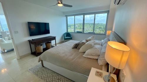 Playa Bonita Village Apartamento | 10G Perfect 2 Bedroom with Ocean and Jungle Views