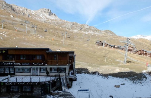 Tignes le Lac Apartamento | 10m from resort center, 3rd floor, television, ski locker, 16m², Tignes