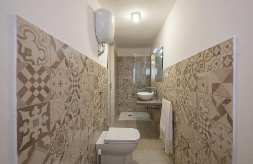 Tresnuraghes Apartamento | 10min Da Bosa Marina - Con Giardino e Parcheggio
