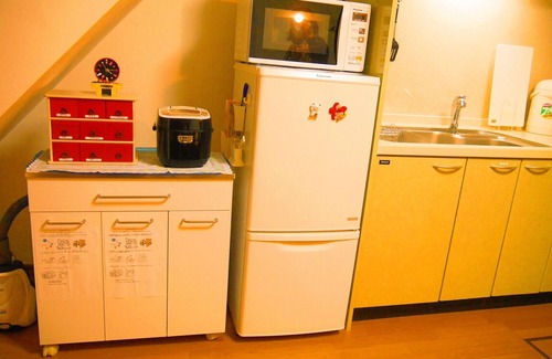 Sumiyoshi Casa | 10mins train to Namba, 4mins walk to stn, 2floor Japanese style whole house