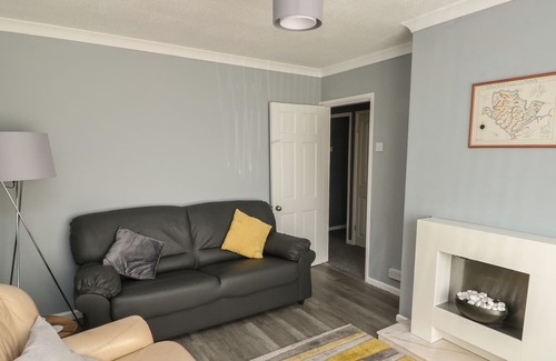Bodffordd Casa | 11 BRO CELYN, pet friendly, country holiday cottage in Llangefni