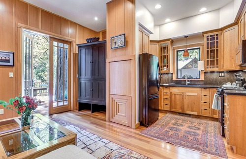 Napa Cabaña | 11 Mi to Downtown Napa: Wine Country Cottage