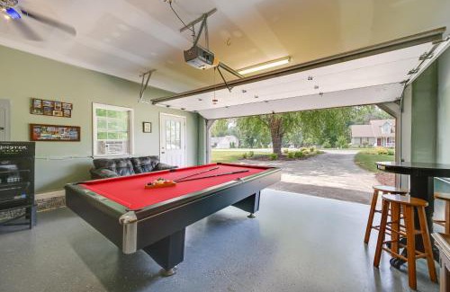 Browns Summit Casa | 11 Mi to Greensboro Family Home with Hot Tub
