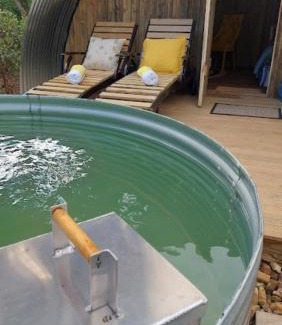 Helderberg Rural Casa | 11 Mountain Stream Hot Tub Self Catering