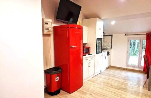 Razac-sur-l'Isle Apartamento | 11 - Très joli 2 pièces climatisé tout équipé pour 1 à 5 personnes, vue sur parc arboré, parking privatif gratuit, grand fourgon possible, tout le linge de maison est fourni