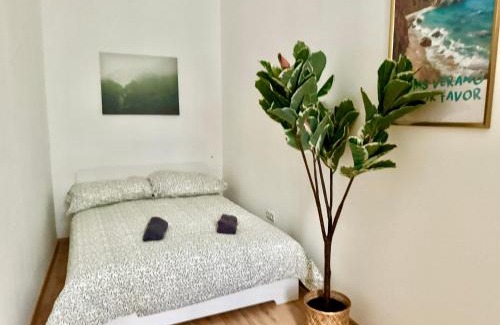 Favoriten Apartamento | 110 m2 4-Room Renovated Apartment