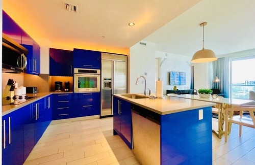 Central Beach Apartamento | 1106-Beachfront-Gym-Downtown-Main strip-Oceanview-Pool-Stunning views