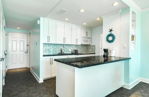 Galveston Condominio | 1107 Seashell Dreams Beachfront Escape