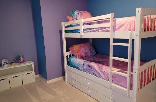 Kingsland Casa | 111 College