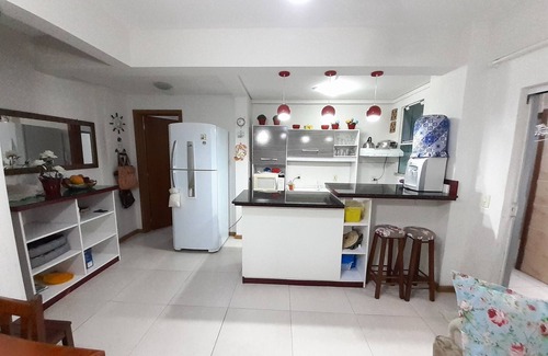 Bombas Apartamento | 111, Apartamento en planta baja
