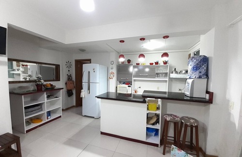 Bombas Apartamento | 111, Apartamento en planta baja
