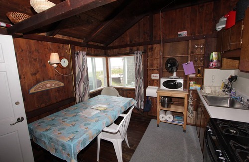 East Sandwich Cabaña | 111 North Shore Blvd SD389