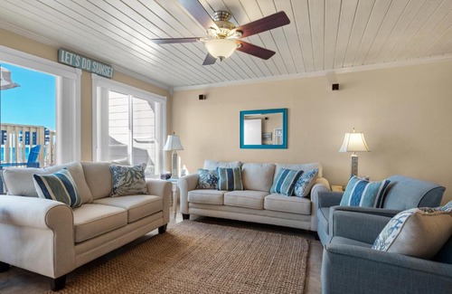 Sunnyside Villa | 111 The Shores