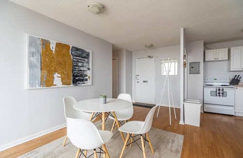 South End Apartamento | 112 Bright DT Apt w Amazing View