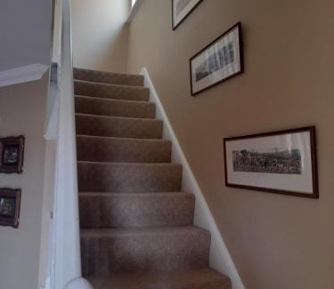 Newbridge Casa | 112 Roseberry Hill
