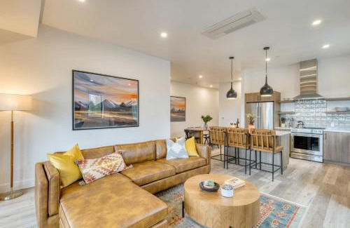 Bend Casa | 1127 Aerie Buyout 2 Units w Hot TubMountain Views Near Downtown
