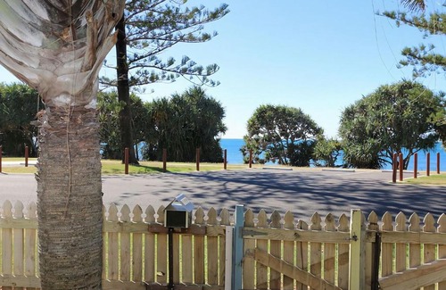 Bargara Casa | 115 Esplanade