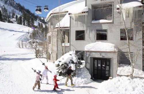 Olympic Valley Condominio | 115 | Relaxing Studio - Great Hikes + Spa & Pool