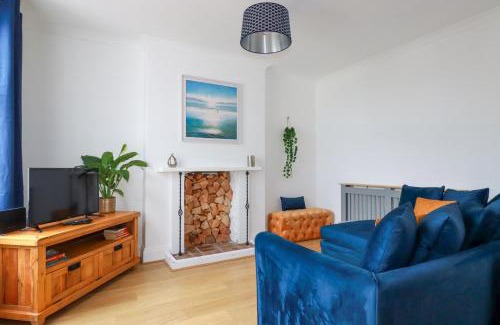 Porth Casa | 119 Henver Road