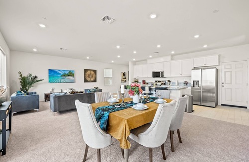 Riverside Casa | 11Beds/New/6BD/4BD/Spacious