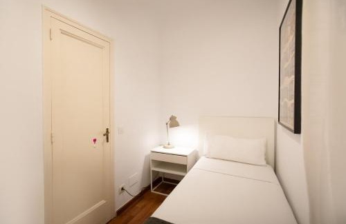 El Camp de l'Arpa del Clot Apartamento | 11IND1116 - Apartment near Sagrada familia