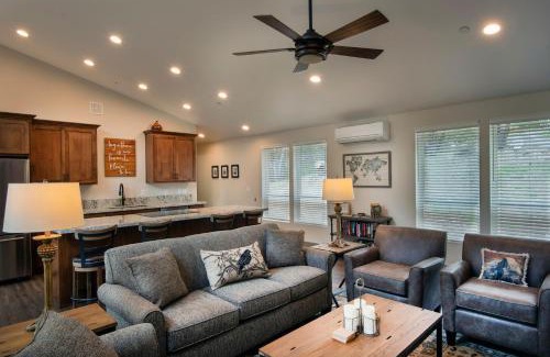 North Wawona Chalet De Esquí | 11R Spring Meadow Retreat